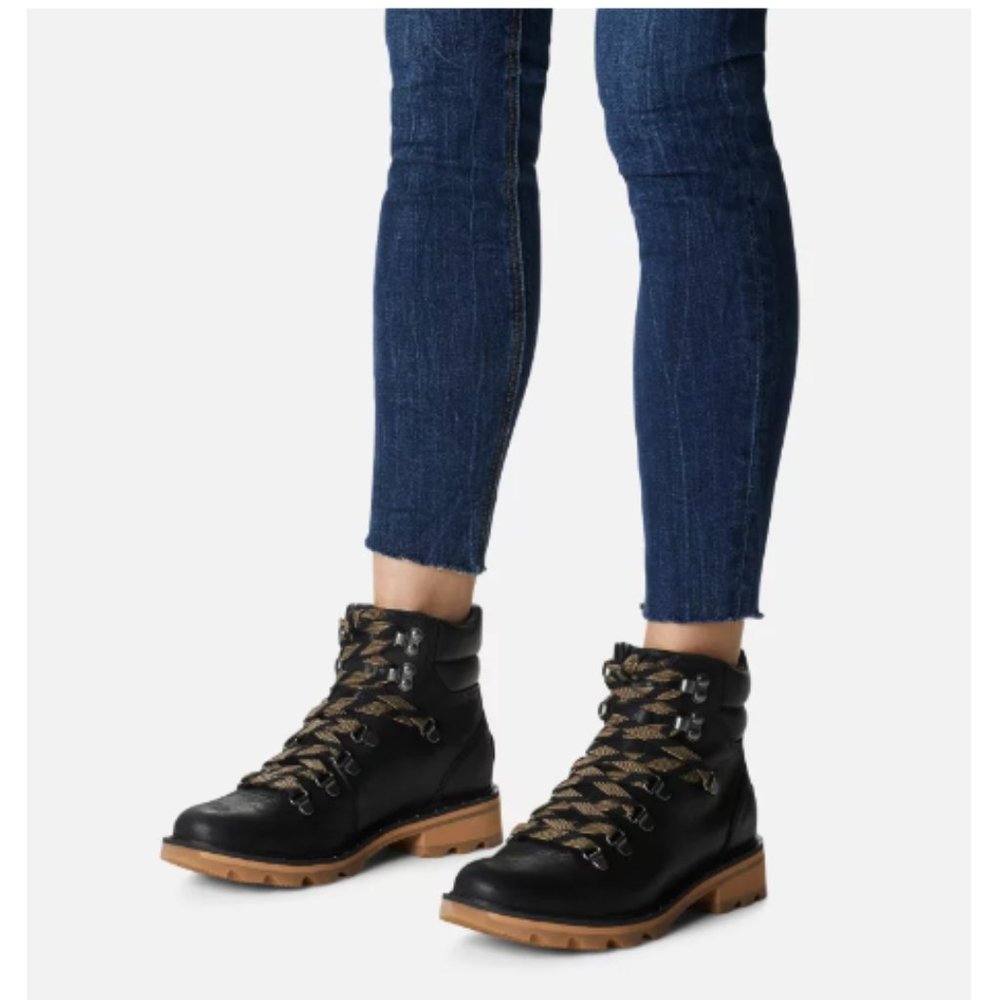 NWT Sorel Lennox Hiker Bootie - Size 5